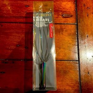 Iridescent head scratcher/massager
